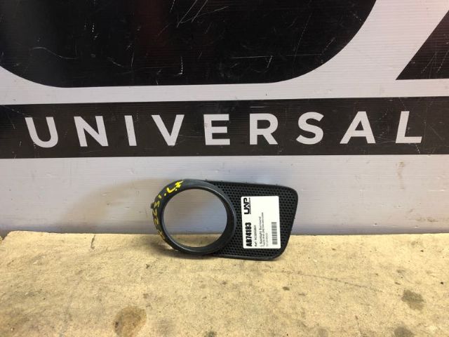 Toyota Wish ZNE10G 2003-2009 L Spotlight Surround