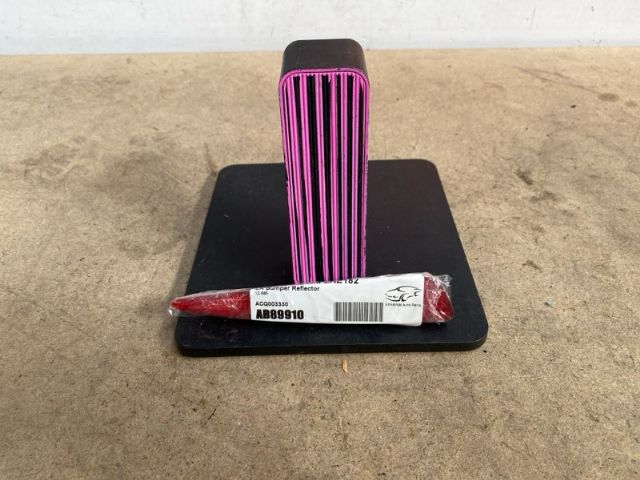 Toyota Corolla ZRE182 LR Bumper Reflector