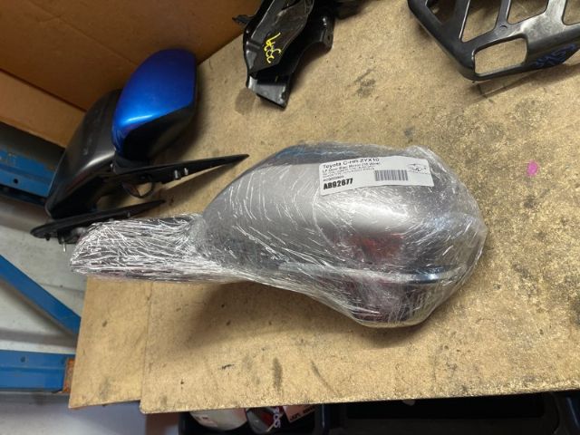 Toyota C-HR ZYX10 LF Door Elec Mirror (10 Wire)