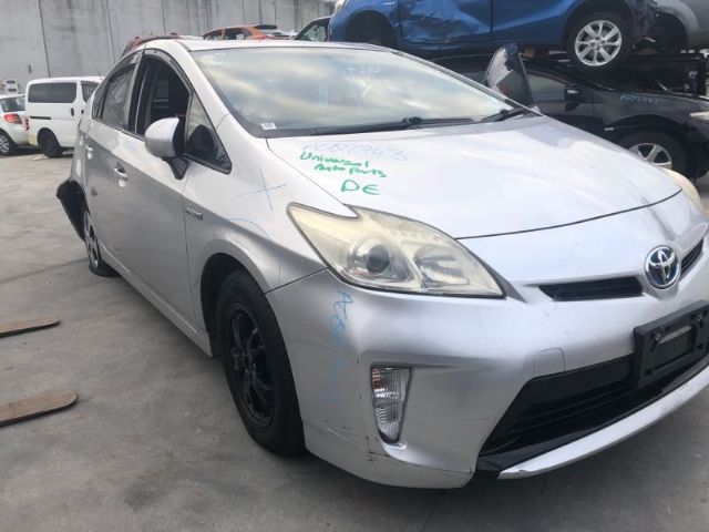 Toyota Prius ZVW30 09-15