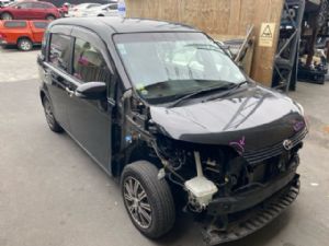 Toyota Porte/Spade NCP141