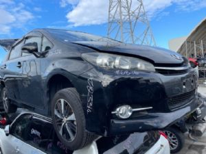 Toyota Wish ZGE20
