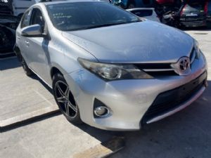 Toyota Corolla ZRE182