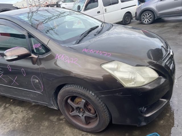 Toyota Blade AZE156