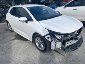 Toyota Corolla MZEA12