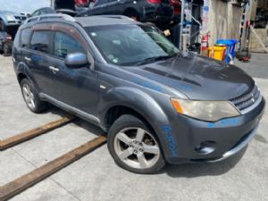 Mitsubishi Outlander CW5W 2006-2012