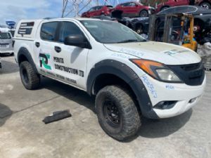 Mazda BT-50 UP-UR