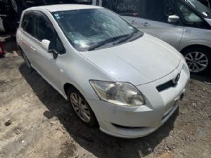 Toyota Auris ZRE152