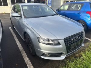 Audi A4 8K 2009-2012