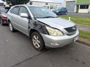 Toyota Harrier GSU35