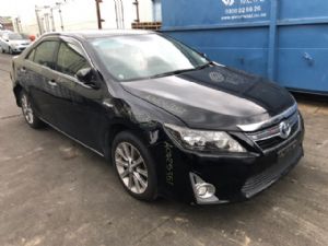 Toyota Camry AVV50