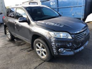 Toyota RAV4 ACA31
