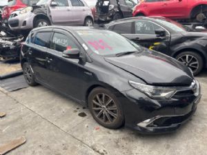 Toyota Corolla ZWE186