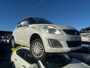 Suzuki Swift ZC72S 2010-2017